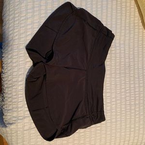 Lululemon shorts size 4